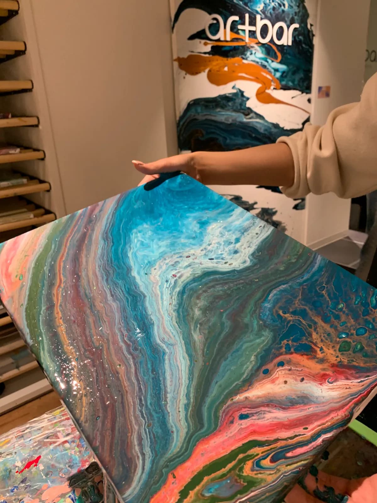 Paint Pouring Fluid Art 3